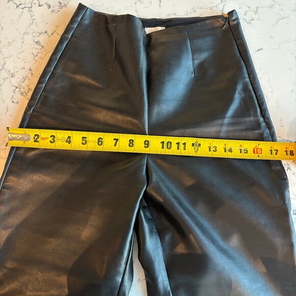 Women's Black Leather Pants - Picture 5 of 11